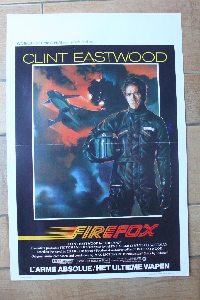 filmaffiche Clint Eastwood Firefox 1982 filmposter, Verzamelen, Posters, Zo goed als nieuw, Film en Tv, A1 t/m A3, Rechthoekig Staand