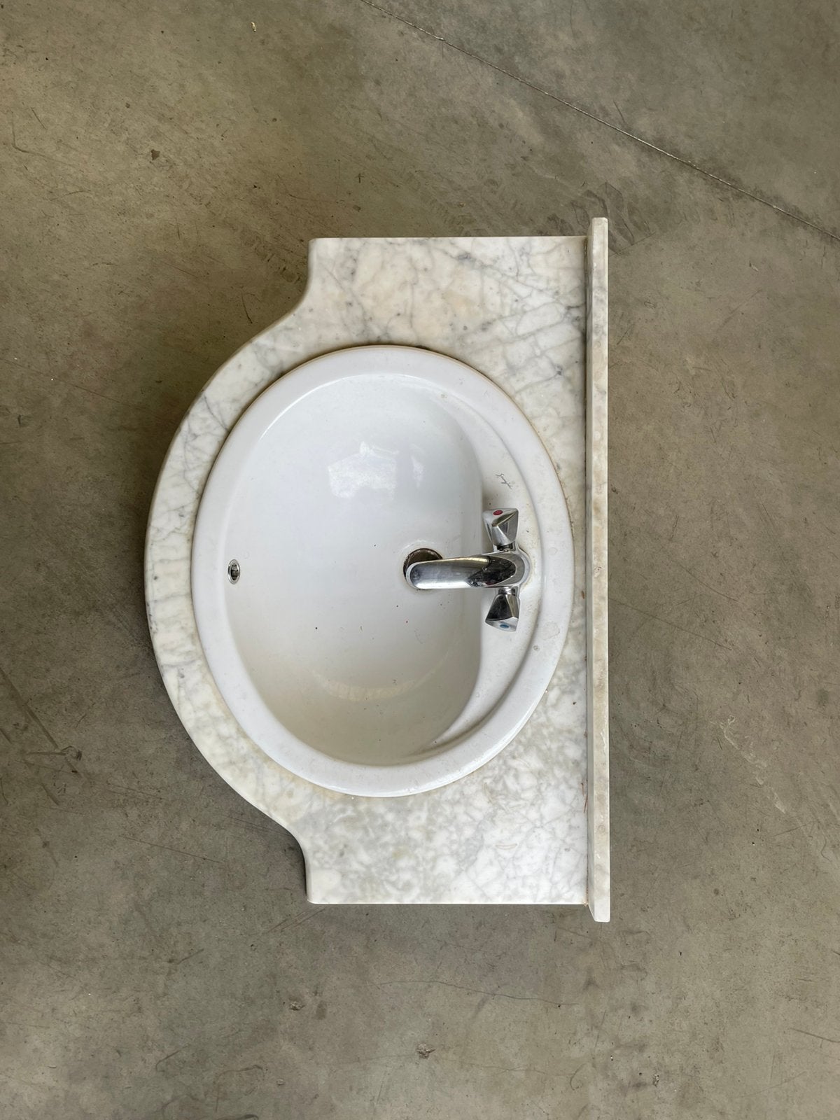 Lavabo avec tablette en marbre, Enlèvement, Comme neuf