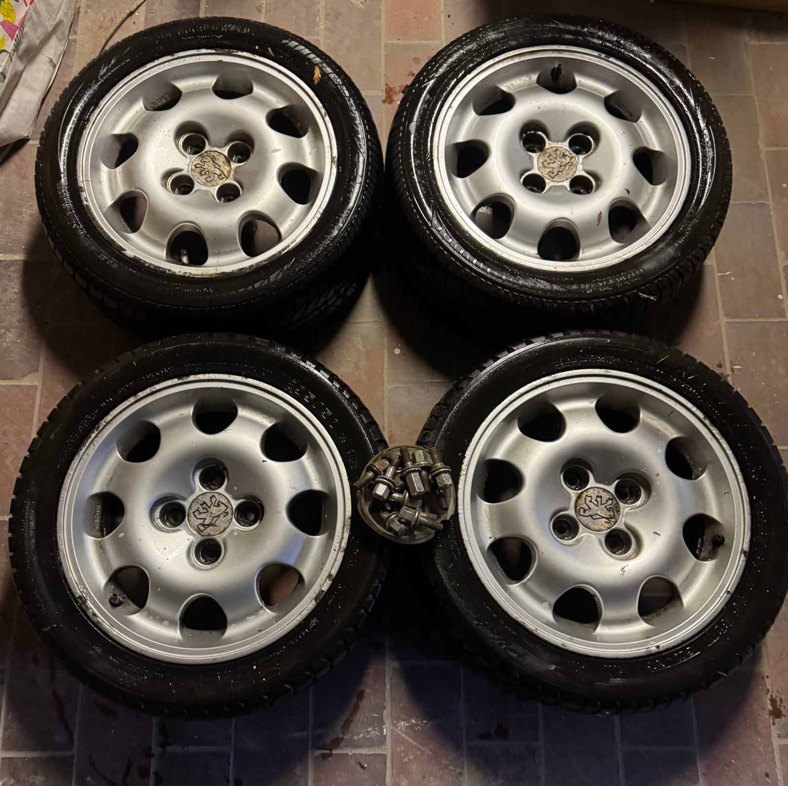 Peugeot 205/309 GTI 15" Origineel Velgen !!, Ophalen, Band(en)