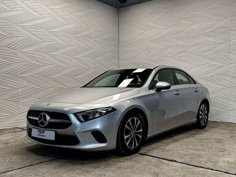 Mercedes-Benz Classe A d*AUT*NAVI*CAMERA*DAB*WIFI*, Auto's, Mercedes-Benz, Bedrijf, Te koop, A-Klasse, Bluetooth, Cruise Control