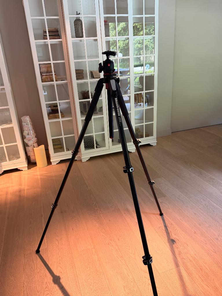 Statief Manfrotto MK055XPRO3-3W +MHXPR-BHQ2 + Benro GPAC502, Audio, Tv en Foto, Fotografie | Statieven en Balhoofden, Zo goed als nieuw