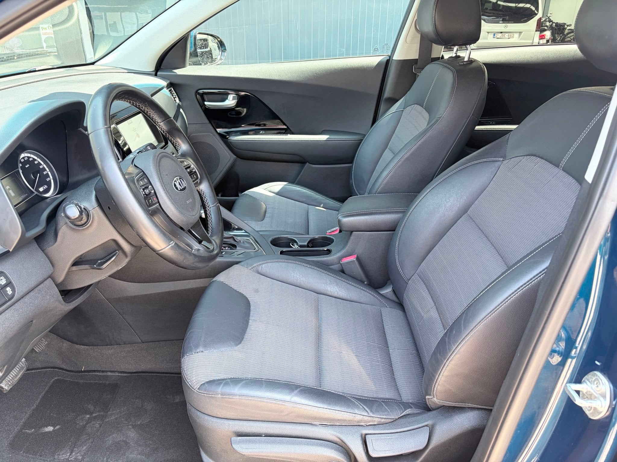 Kia Niro Benzine/Hybride - Automaat, Auto's, 105 pk, Gebruikt, 4 cilinders, Overige brandstoffen