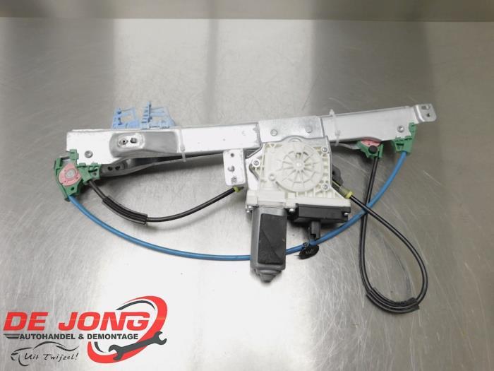 Mécanique vitre 2portes avant droite d'un Citroen C2, -, 3 mois de garantie, Utilisé, -