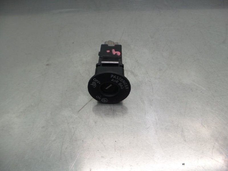 VEROUILLAGE AIRBAG Nissan Note (E12) (08-2012/12-2016), Utilisé, Nissan