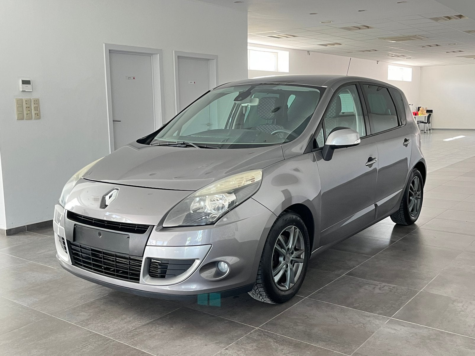 Renault Scenic 1.5 Diesel AUTOMAAT 08/2011 Euro5, Auto's, Renault, Automaat, Euro 5, Monovolume, Bedrijf