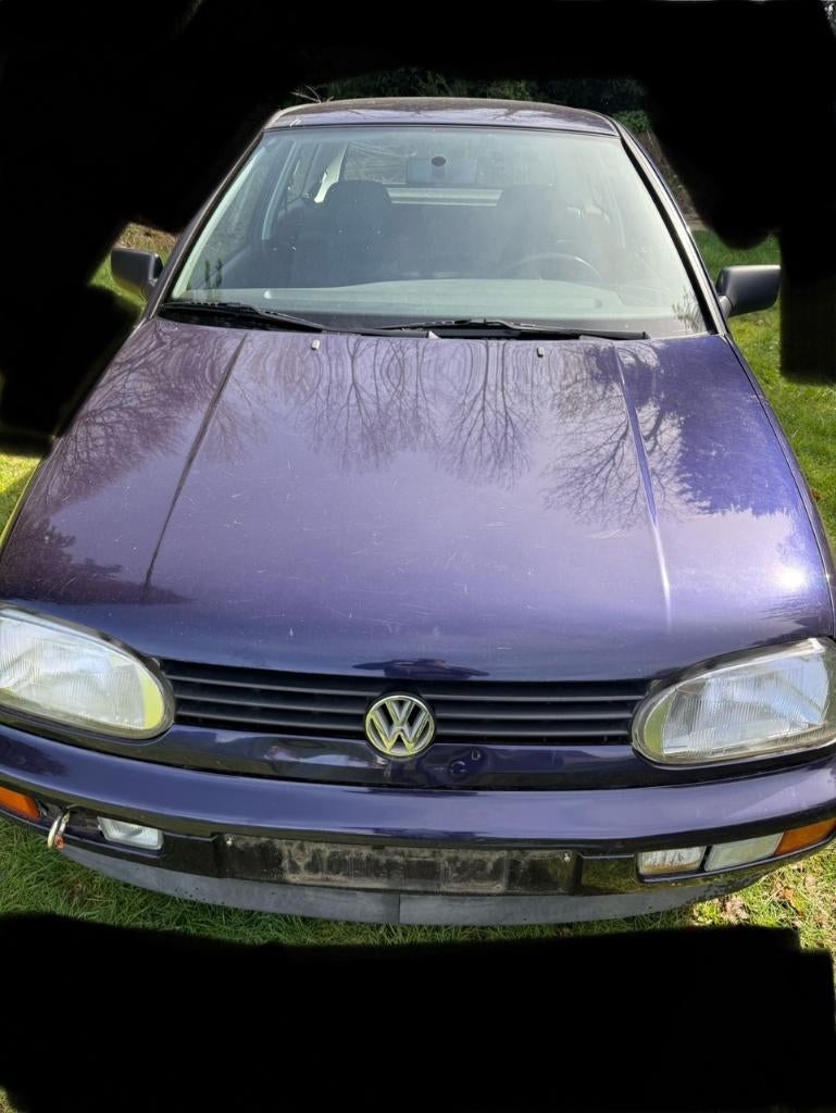 Golf 3 - Voor onderdelen of opmaak, Auto's, Voorwielaandrijving, Stof, Zwart, Overige kleuren