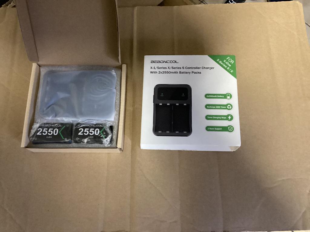 Xbox one laadstation / oplader / Dock met 2 batterijen, Consoles de jeu & Jeux vidéo, Consoles de jeu | Xbox | Accessoires, Enlèvement ou Envoi