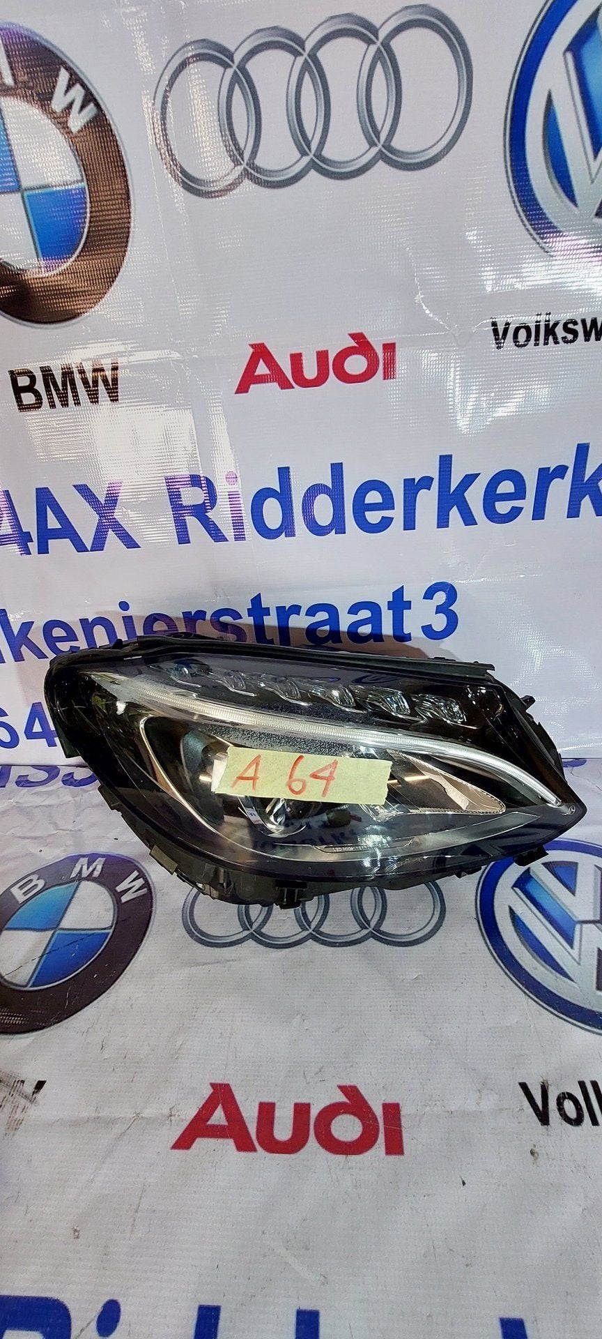 Mercedes C klasse W205 koplamp Rechts A2059062504, Gebruikt, -, Ophalen of Verzenden, -