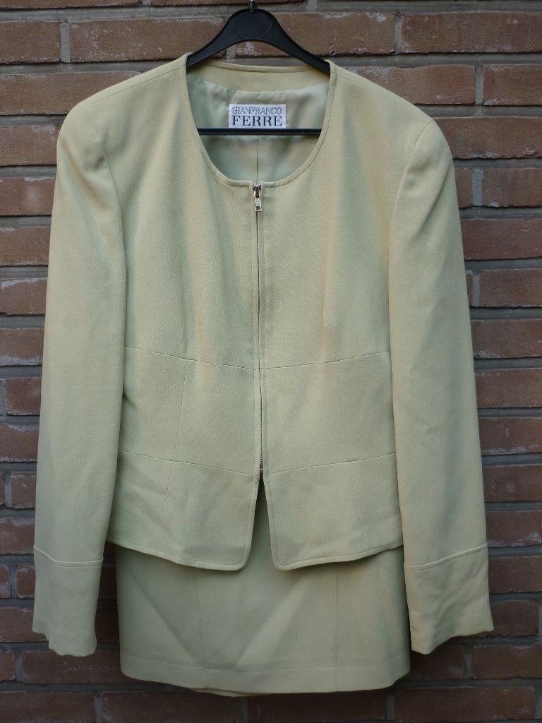 Mantelpak Gianfranco Ferre, Kleding | Dames, Kostuum of Pak, Gianfranco Ferre, Ophalen of Verzenden, Zo goed als nieuw