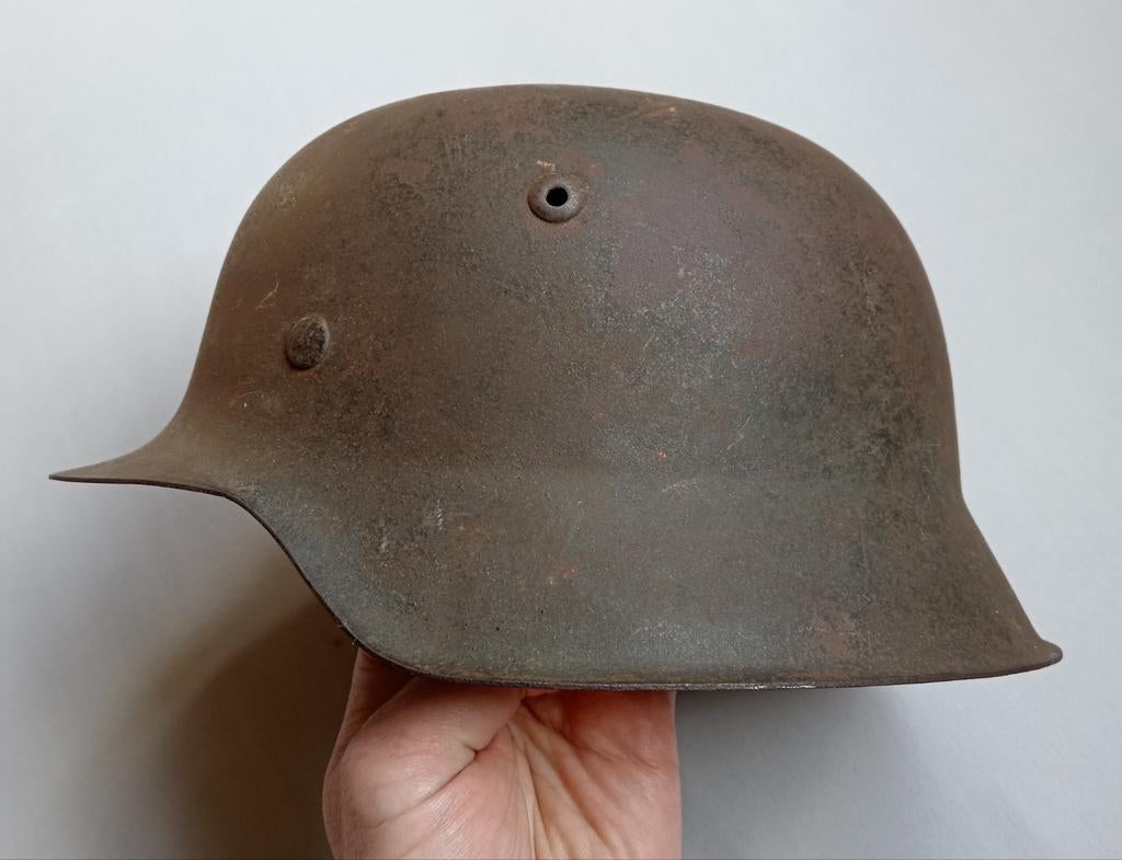 Casque combat allemand original SGM M42 HKP66 Wehrmacht, Collections, Objets militaires | Seconde Guerre mondiale, Enlèvement ou Envoi