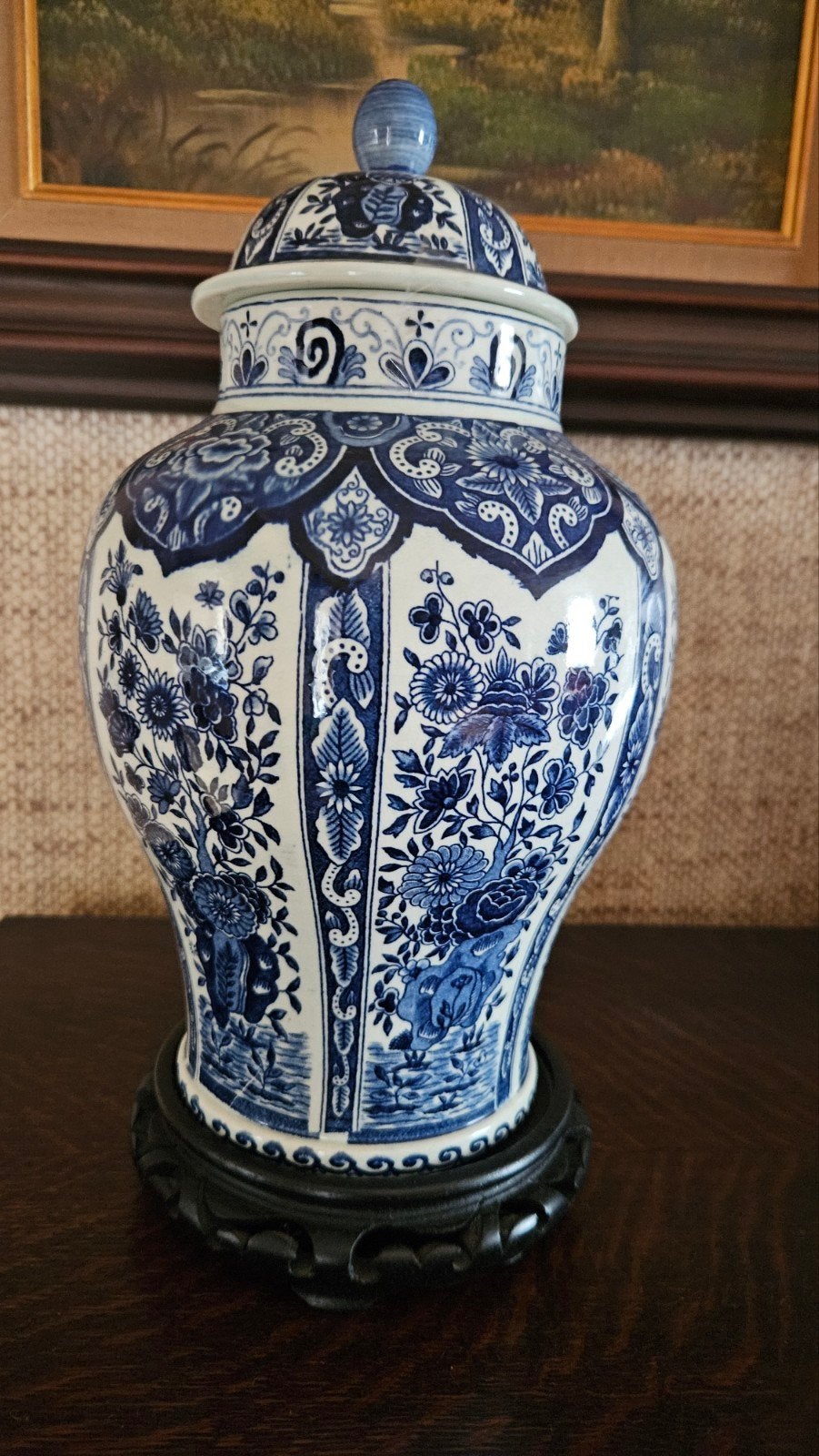 Delfts blauwe dekselvaas, Ophalen