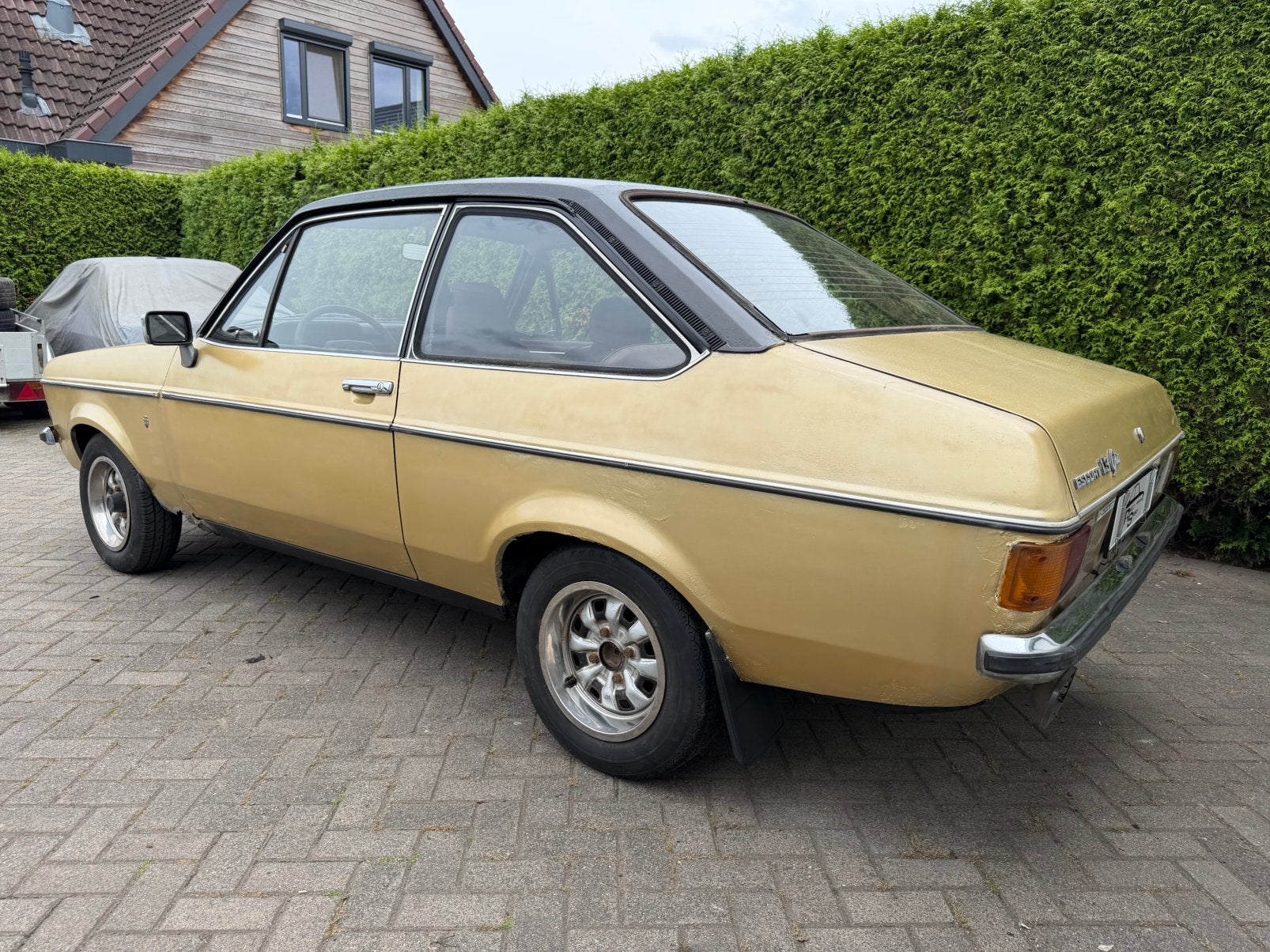 Ford Escort Mk2 1.3 ghia 2dr, foto 3