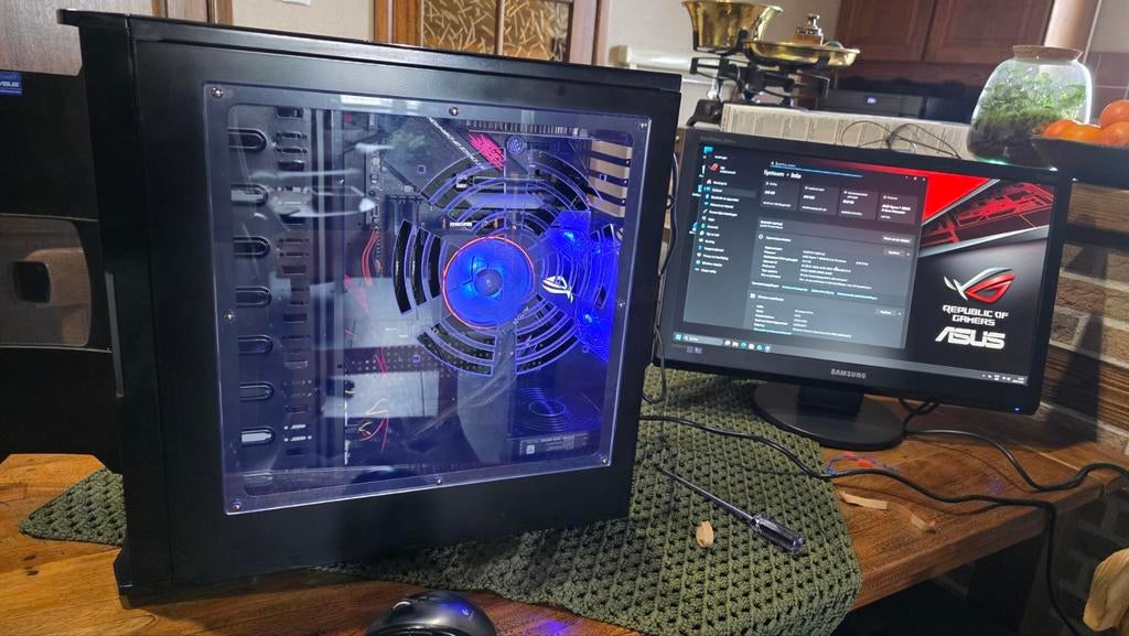 Desktop PC ryzen 7 3800x, Computers en Software, Ophalen