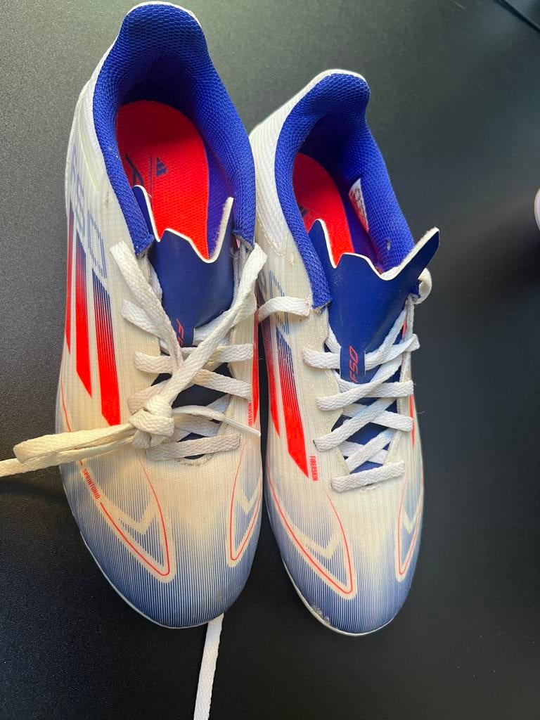 lot de sac de frappe et crampons de foot, Ophalen of Verzenden, Nieuw