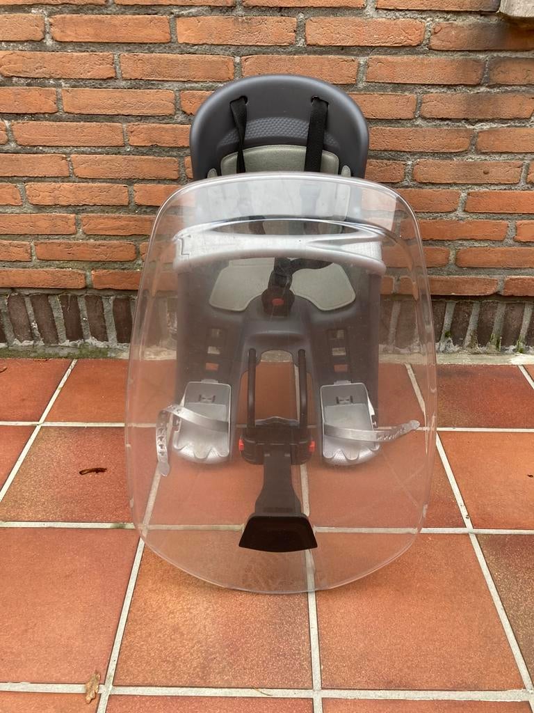 Fietsstoel vooraan op de fiets, Ophalen, Zo goed als nieuw