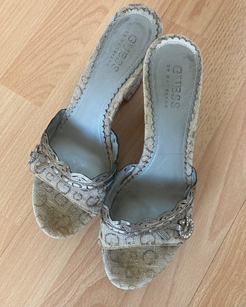 dames schoenen, Kleding | Dames, Schoenen, Ophalen, Guess, Sandalen of Muiltjes, Grijs