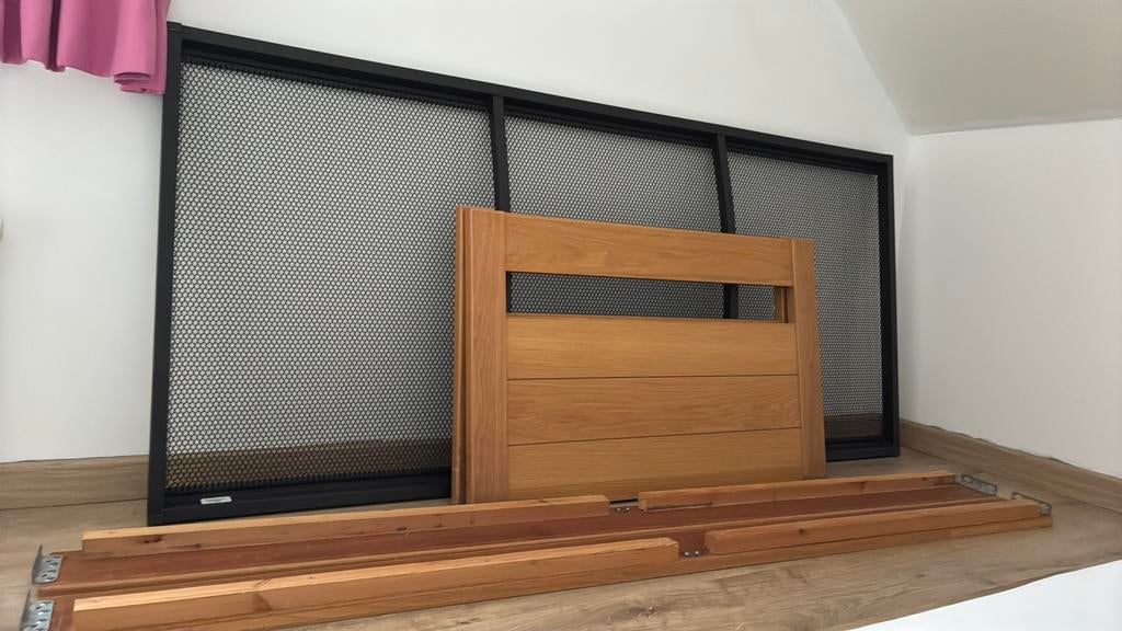 1persoons Bedframe en onderlegger 180x90, Ophalen, Gebruikt, 90 cm, Eenpersoons