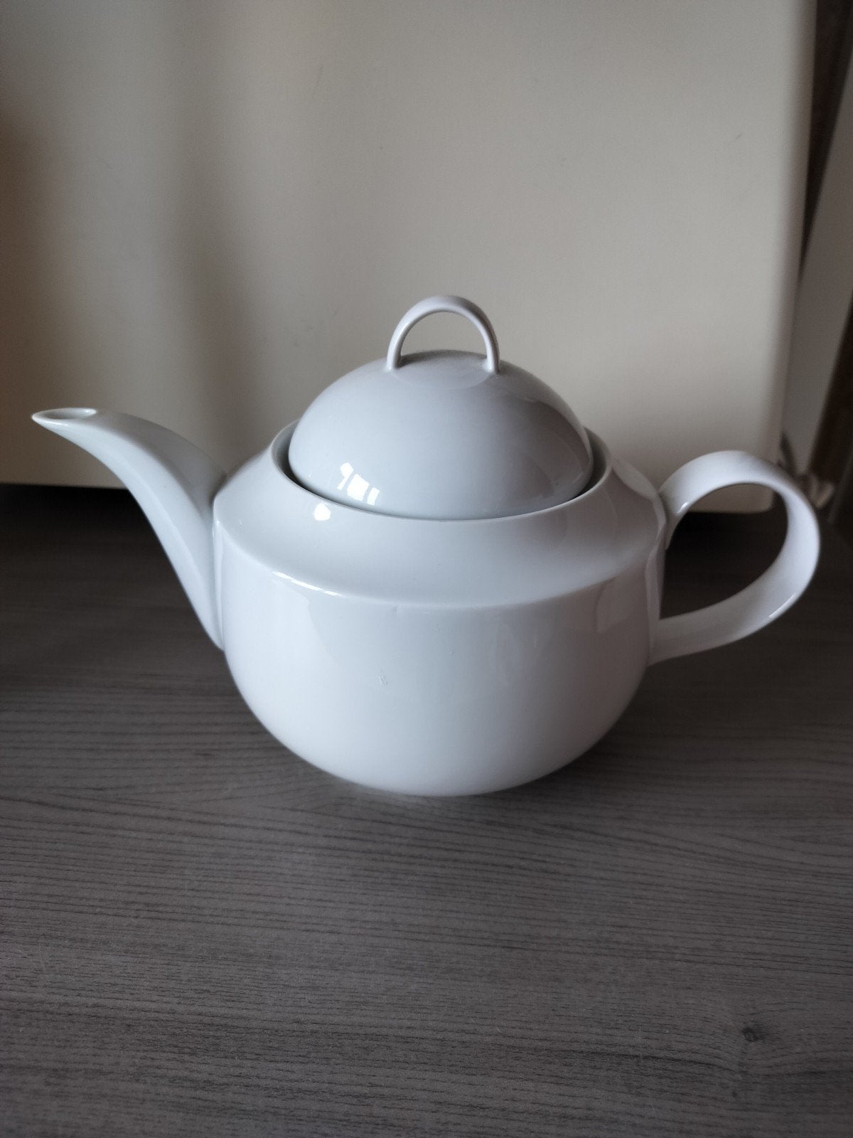 elegante  theepot, Ophalen, Nieuw