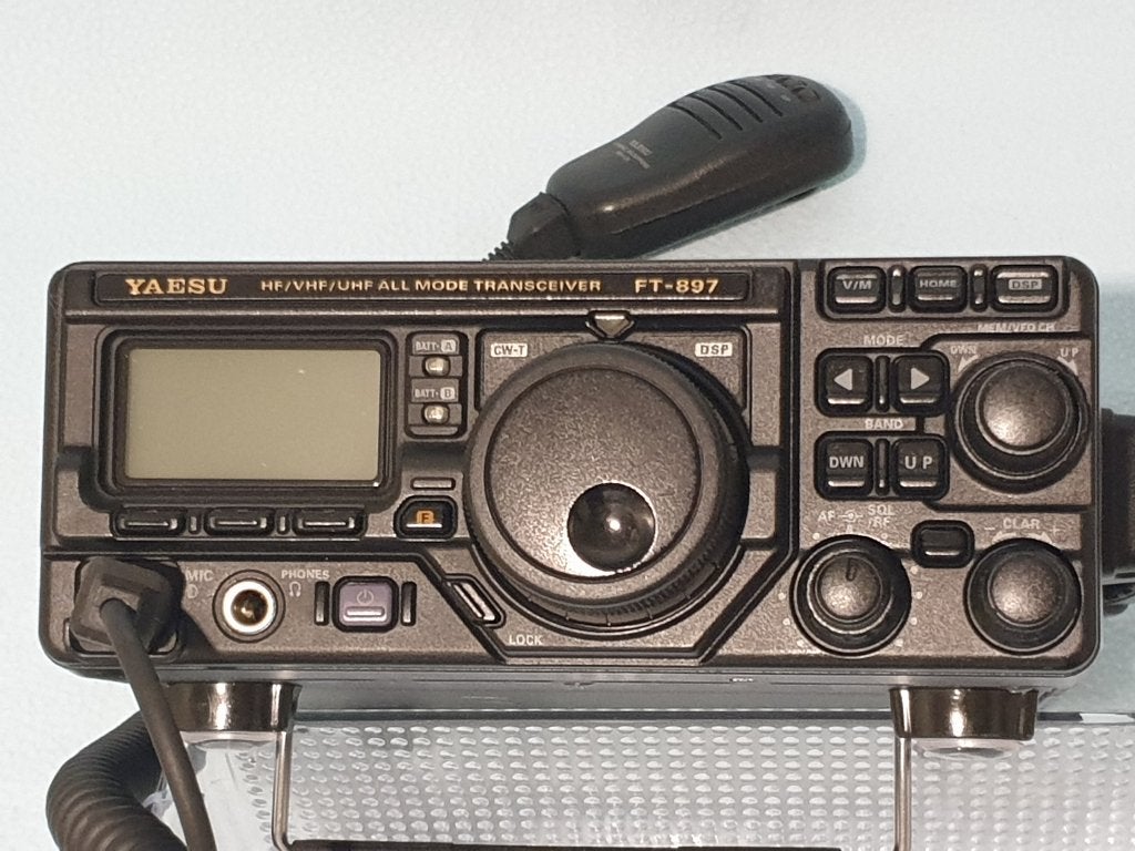 Yaesu FT-897D HF/VHF/UHF all-mode transceiver., Telecommunicatie, Zenders en Ontvangers, Gebruikt, Zender en Ontvanger, Ophalen of Verzenden