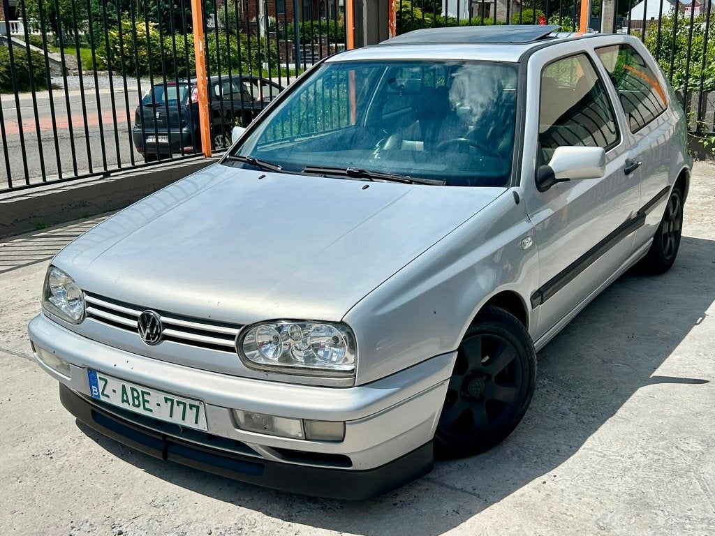 volkswagen golf 3 tdi 110cv carto 152cv oldtimer 162.000km, Autos, Volkswagen, Cuir, Argent ou Gris, Achat, Entreprise