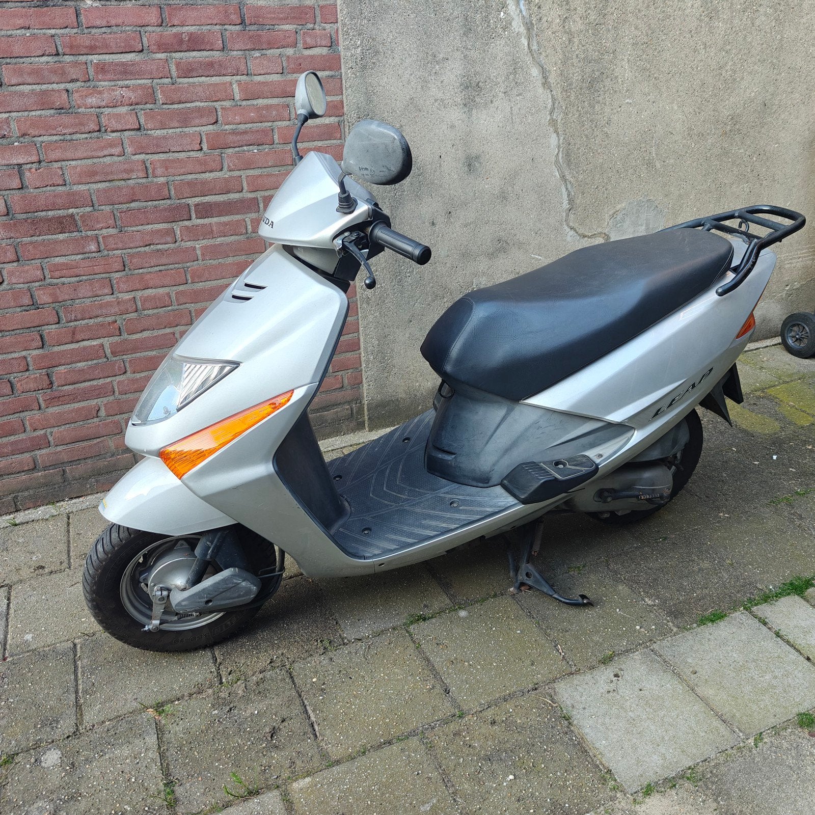 Trottinette 100CC 4 temps avec plomb Honda, Motos, Enlèvement