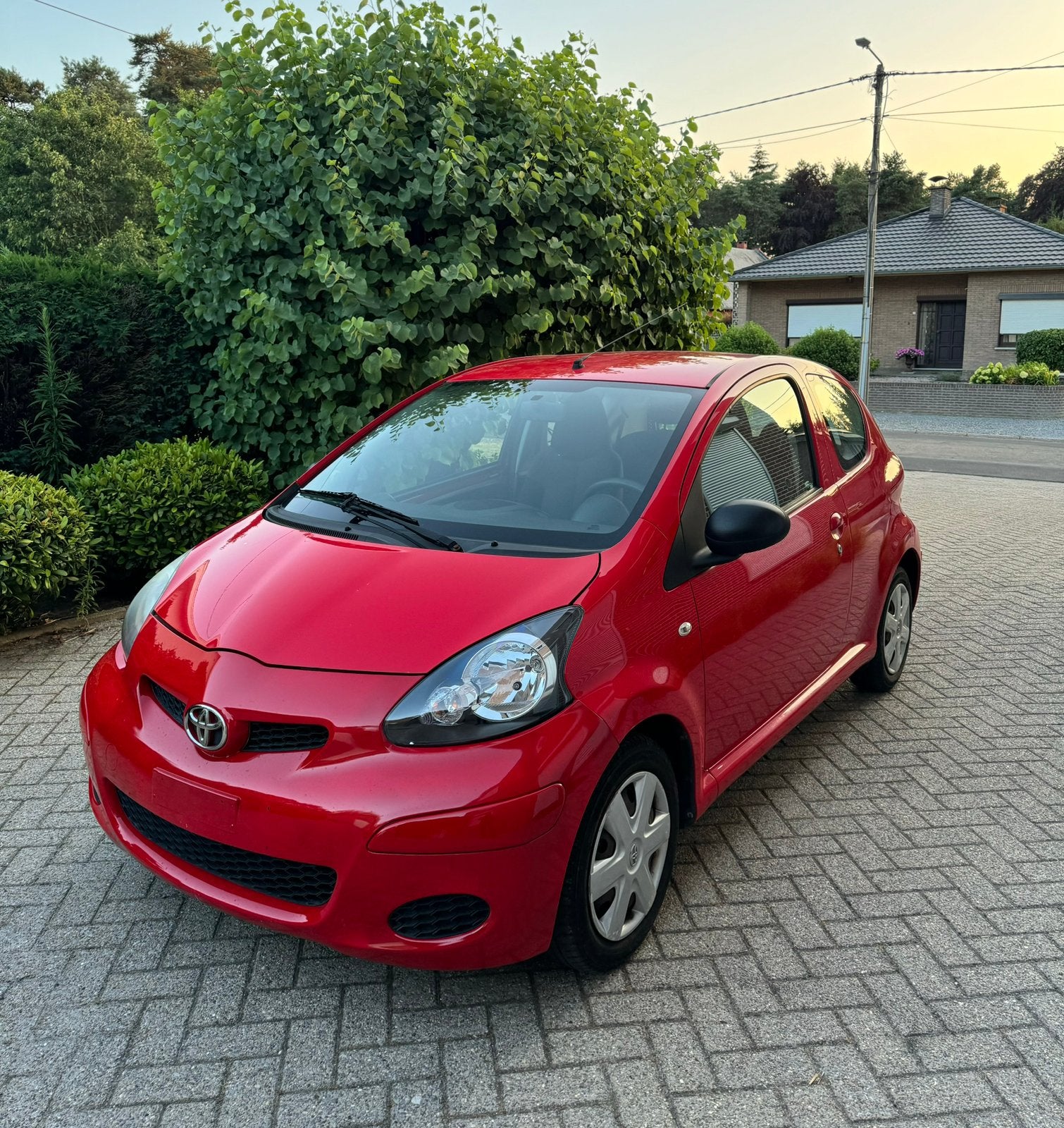 Toyota Aygo 1.0 Benzine / 86.500 Km, Autos, Achat, Entreprise, Boîte manuelle, Vitres électriques