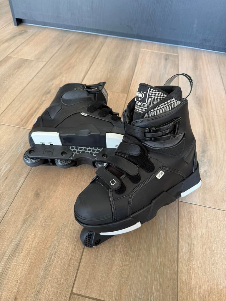 Valo skates j11 agressive skates nieuwstaat, Sport en Fitness, Skeelers, Ophalen, Zo goed als nieuw