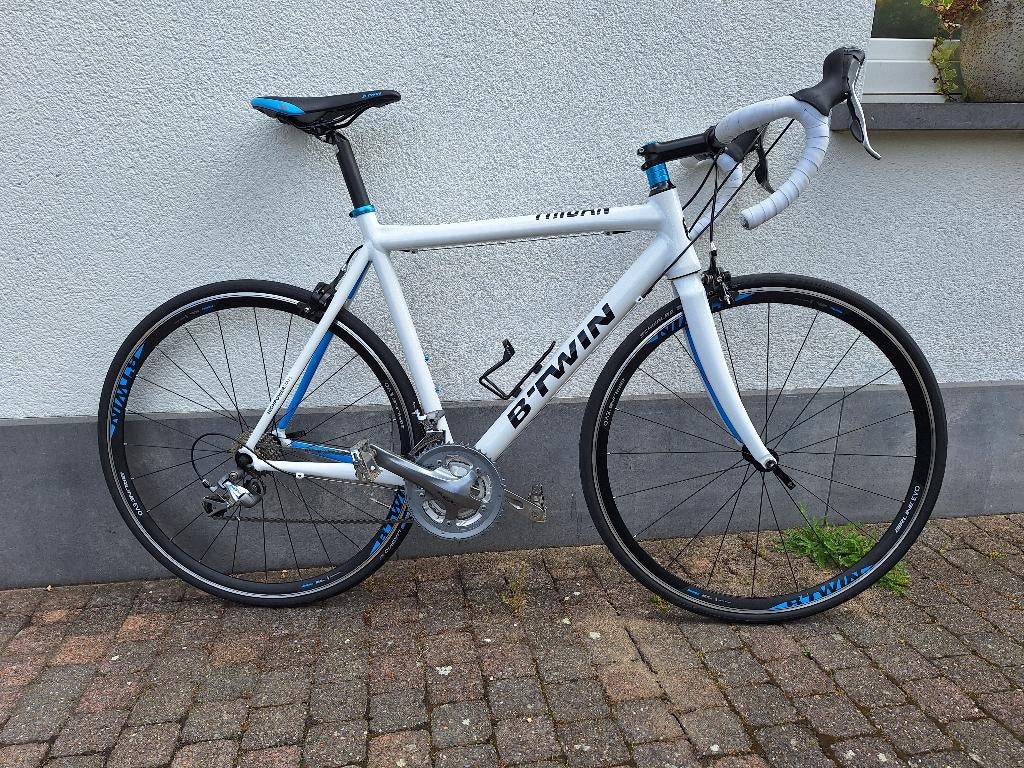 NIEUW B’Twin Triban Racefiets – Maat M, 53 tot 57 cm, Ophalen, Nieuw, Velgrem