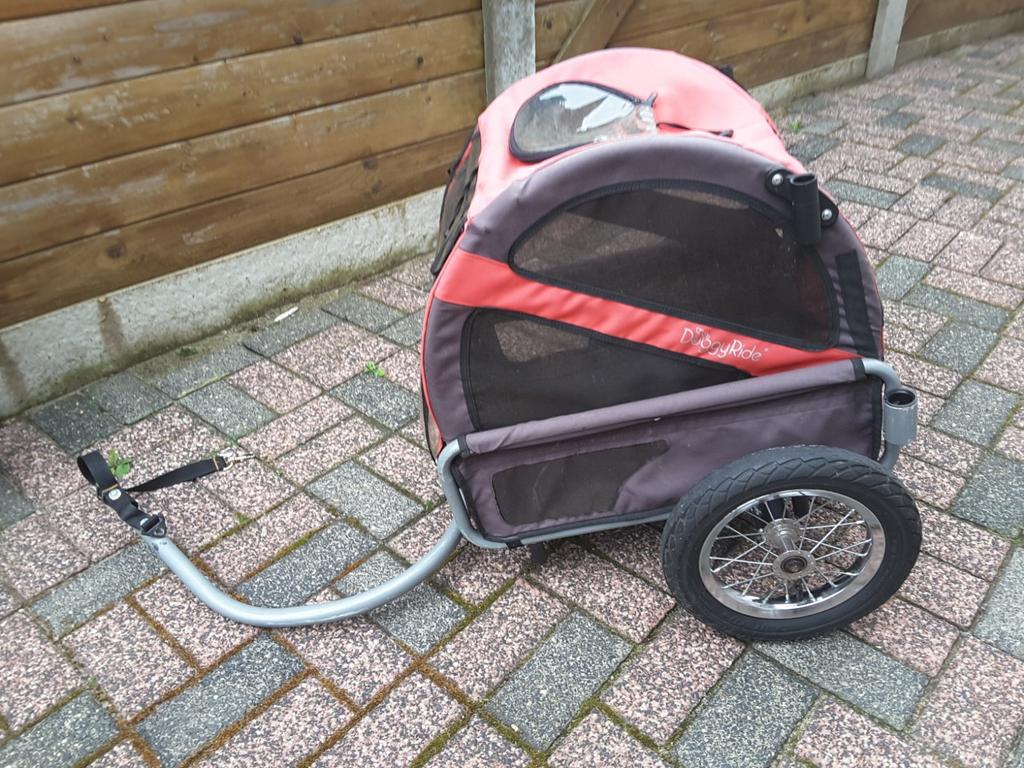Hondefietskar Merk Doggy Ride mini  ,mag tot 25 kg dragen., Ophalen