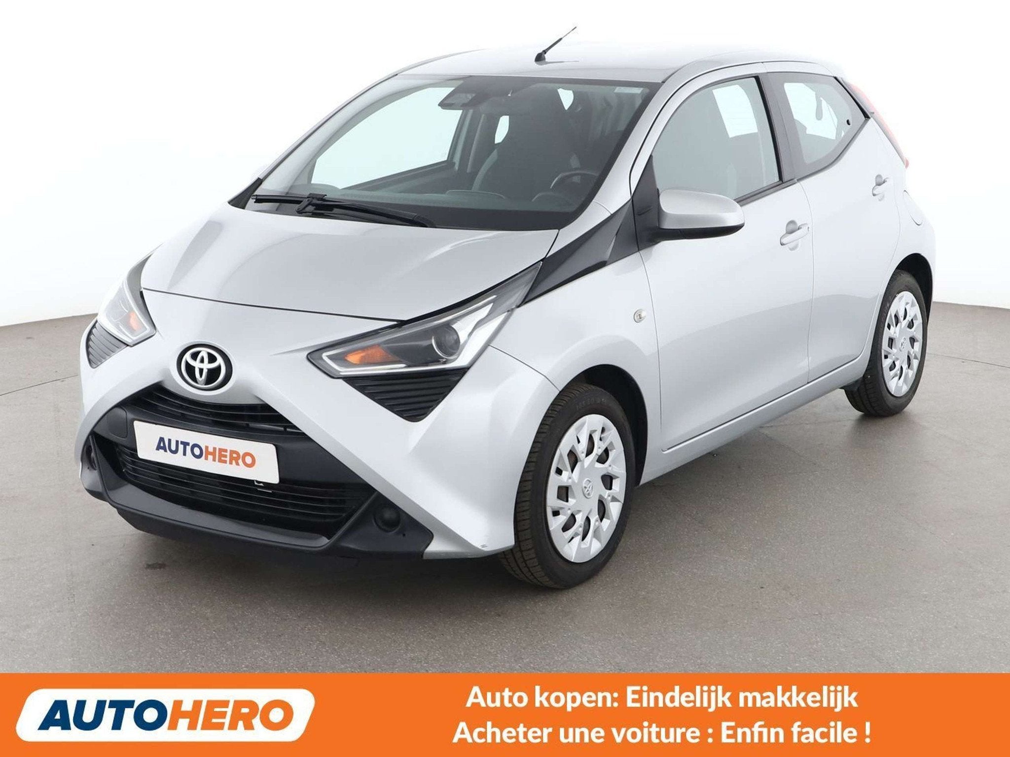 Toyota Aygo 1.0 VVT-i X-Play (année de construction 2020), Autos, Argent ou Gris, Achat, 998 cm³, Euro 6