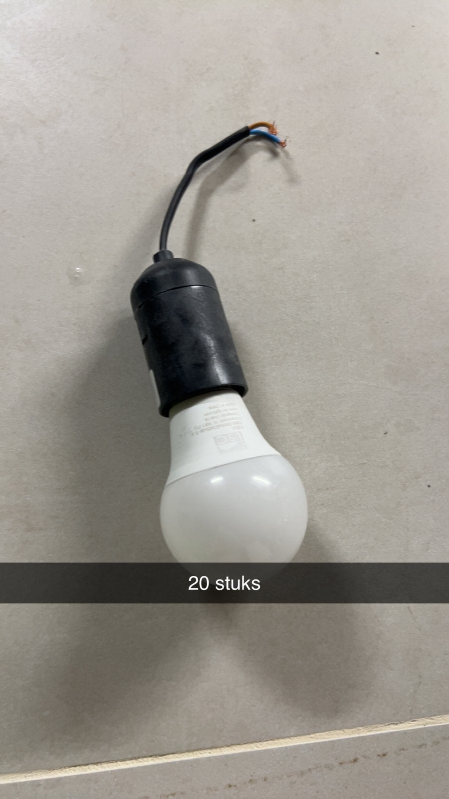 Sokket / verhuis/lampfitting met ledlamp, Enlèvement, Comme neuf