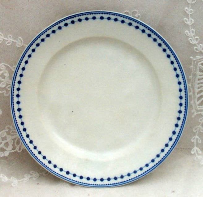 RARE ASSIETTE PORCELAINE de TOURNAI., Enlèvement