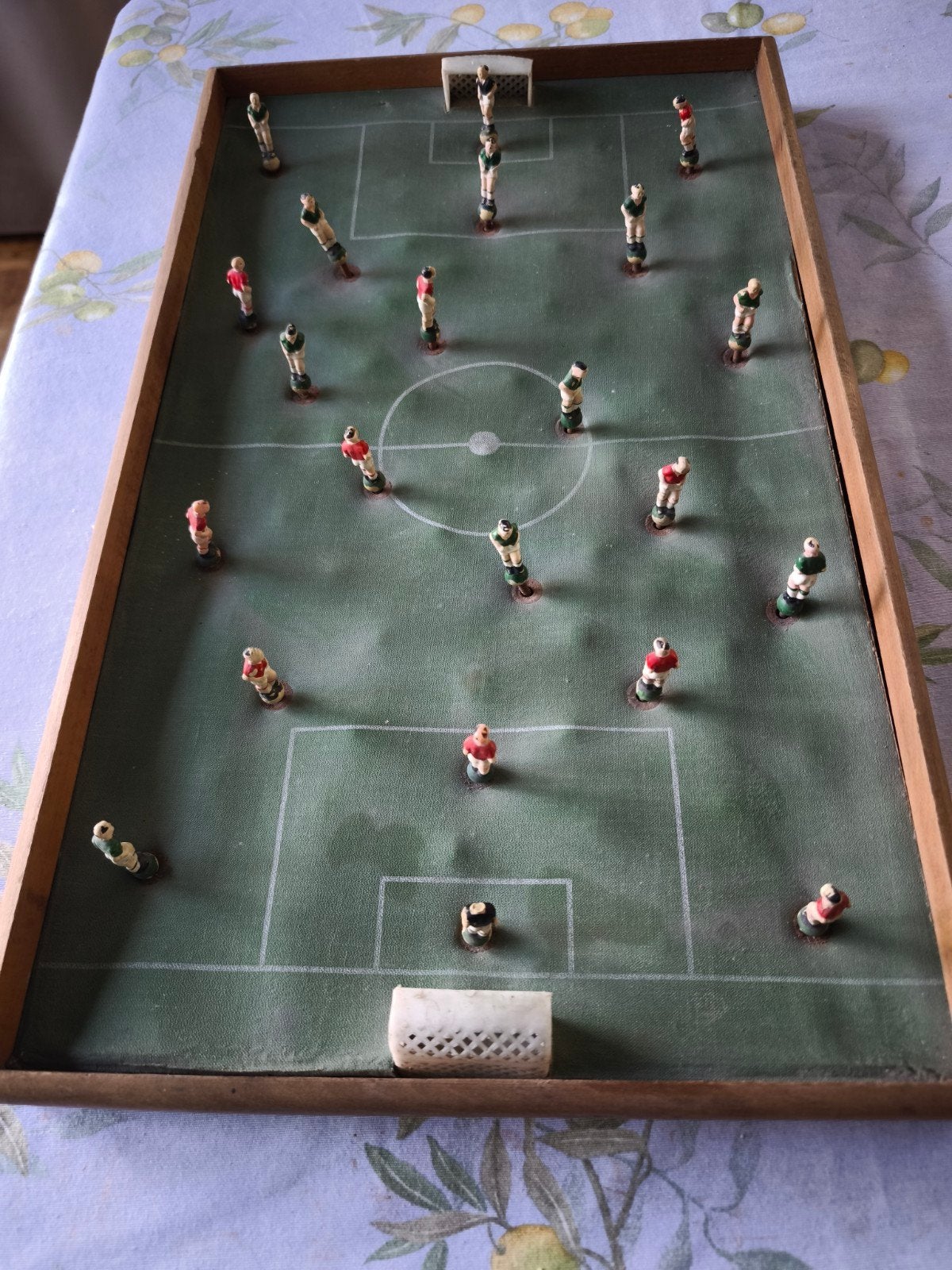oud voetbalspelletje 100 jaar oud, Antiek en Kunst, Ophalen