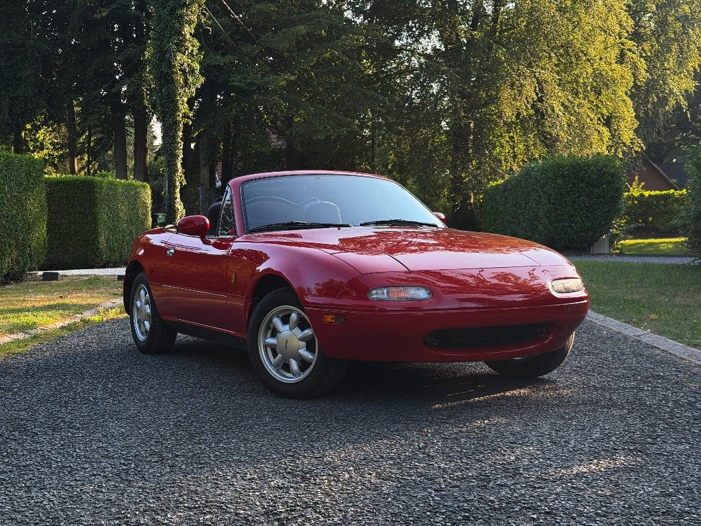 Mazda MX-5 NA 115 - 59.000 km, Auto's, Mazda, Lichtmetalen velgen, Achterwielaandrijving, 980 kg, Zwart
