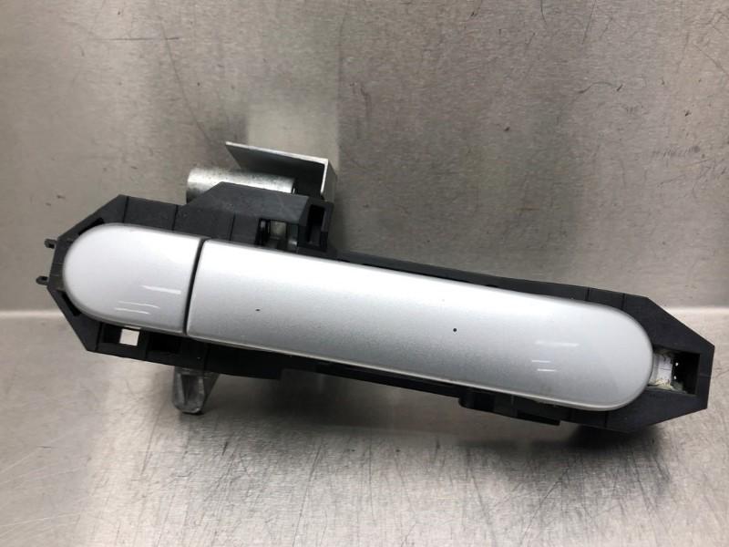 POIGNEE EXTERIEURE ARRIÈRE DROITE Nissan Tiida (C11X), Utilisé, Arrière, Nissan