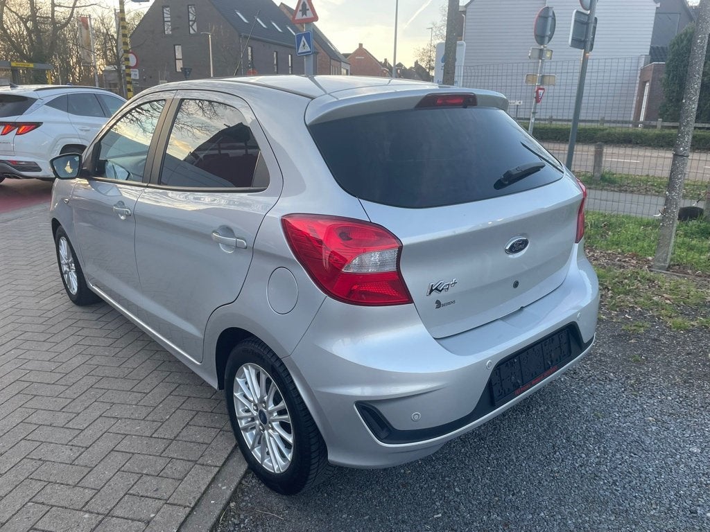Ford Ka 1.2 benzine van 11/2019 met 90000km!, Auto's, Voorwielaandrijving, Stof, Ka, 62 kW