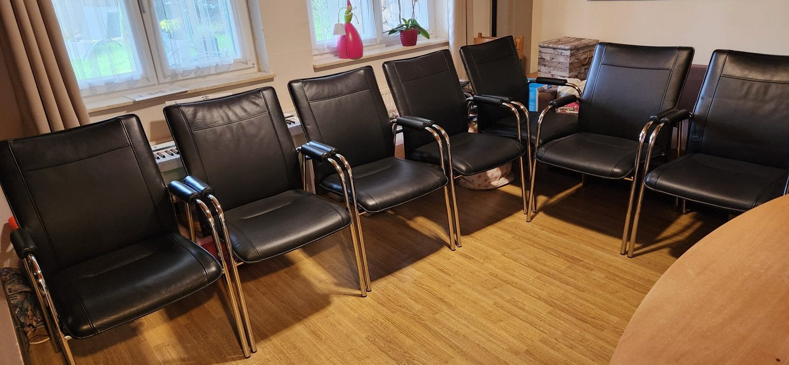 Chaises visiteurs de direction lot de 8 Dauphin cento miglia, Maison & Meubles, Comme neuf, Enlèvement, Chaise de bureau, Ergonomique