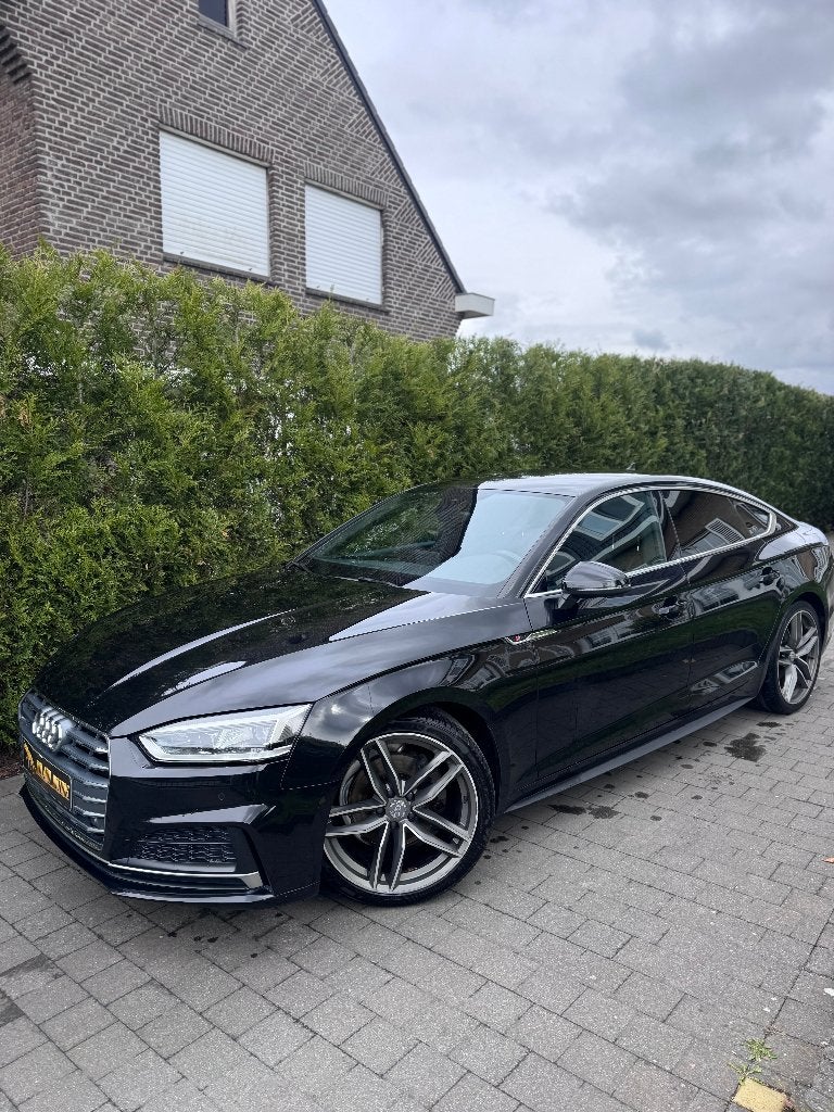 Audi A5 2.0TFSI AUTOMAAT S-Line, Auto's, Audi, 4 cilinders, Leder en Stof, Zwart, Bedrijf
