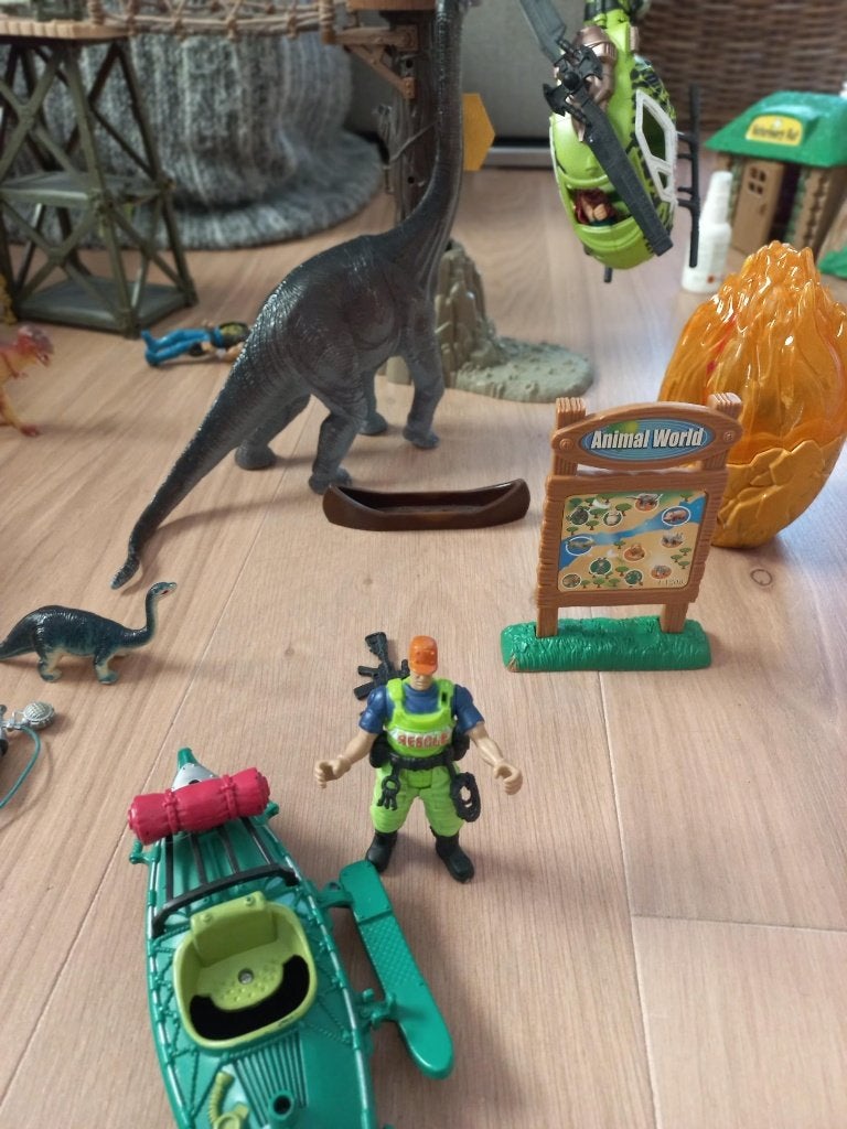 Speelgoed dino jurassic park, Ophalen, Zo goed als nieuw