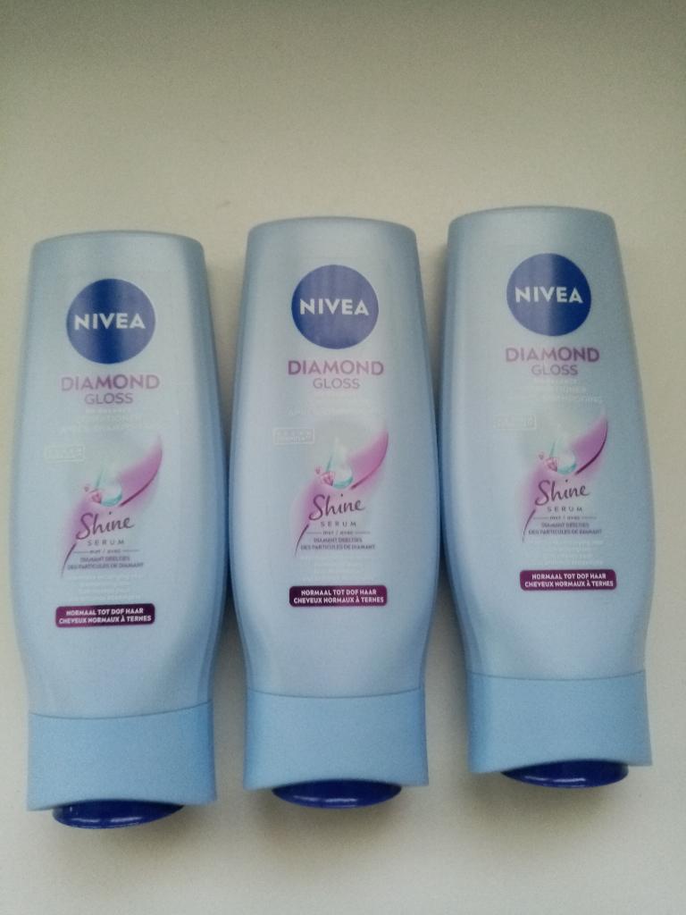 Nivea 3x nieuw conditioner Diamond Gloss normaal / dof haar., Bijoux, Sacs & Beauté, Beauté | Soins des cheveux, Enlèvement ou Envoi