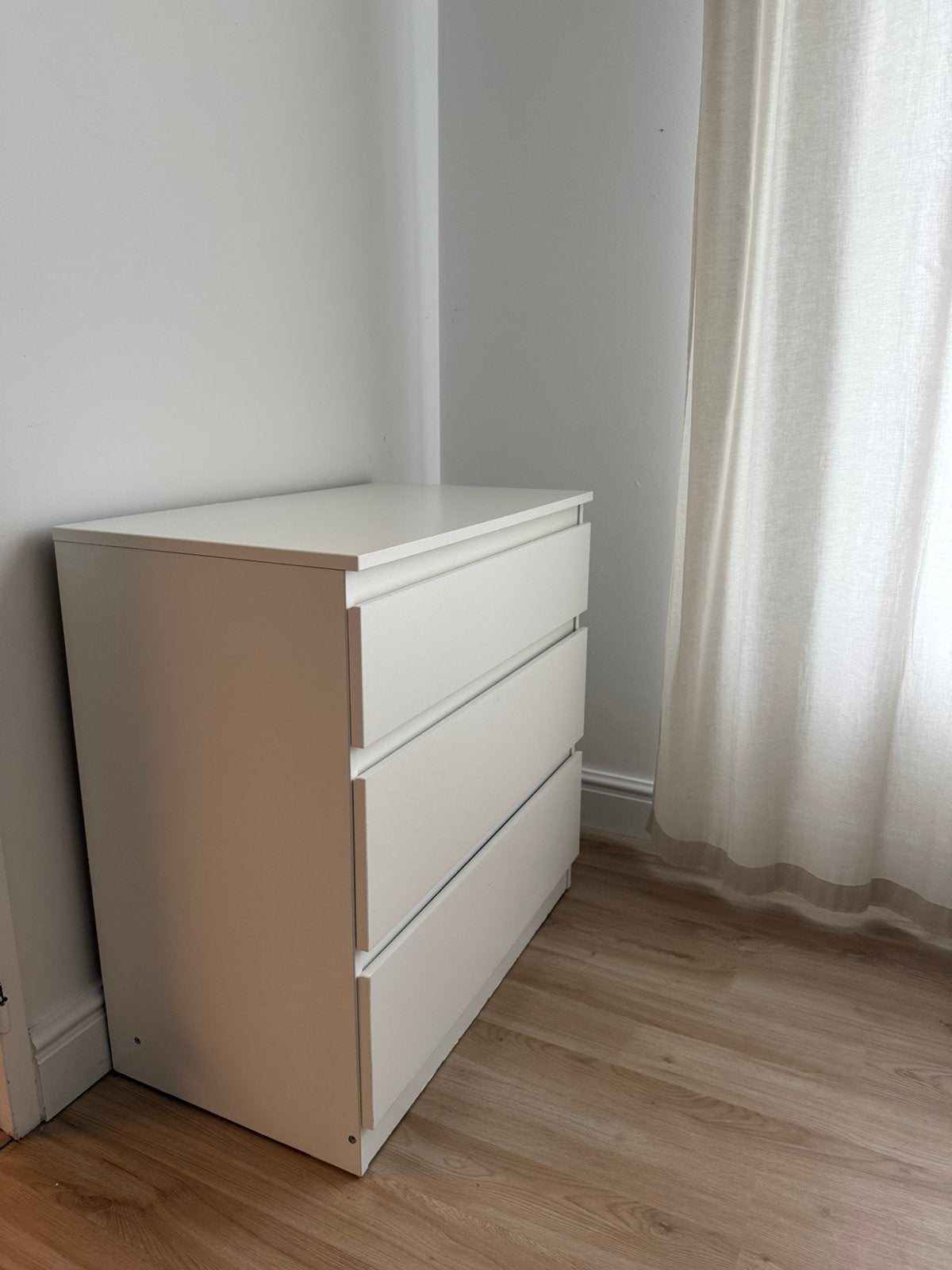 Malm ladekast ikea, Ophalen, Zo goed als nieuw