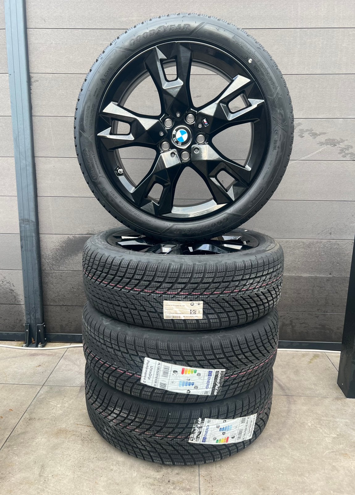 Jantes hiver BMW style 968 M série 1-2 F70  F74 195-50-18, Autos : Pièces & Accessoires, Neuf, Pneus et Jantes, Pneus hiver, Véhicule de tourisme