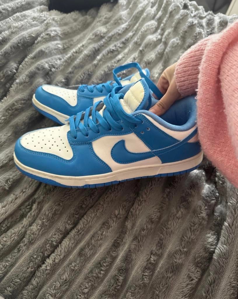 Nike maat 43 nieuwe staat een keertje aangedaan, Blauw, Ophalen of Verzenden, Zo goed als nieuw, Sneakers