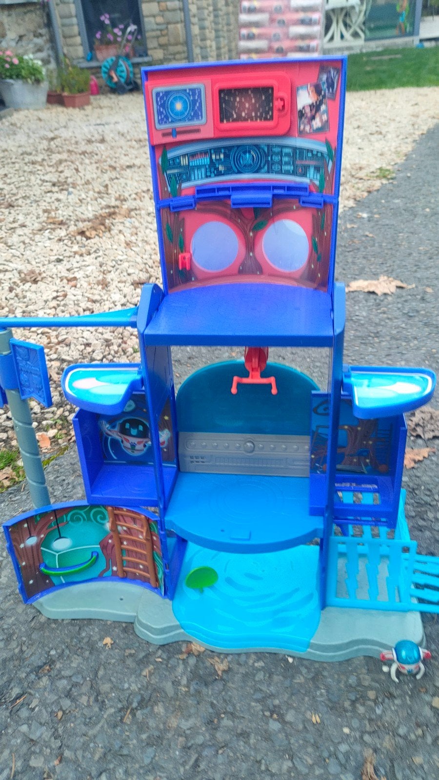 Grand Quartier Général Pyjamasques (PJ Masks) + Figurines, Enlèvement, Utilisé