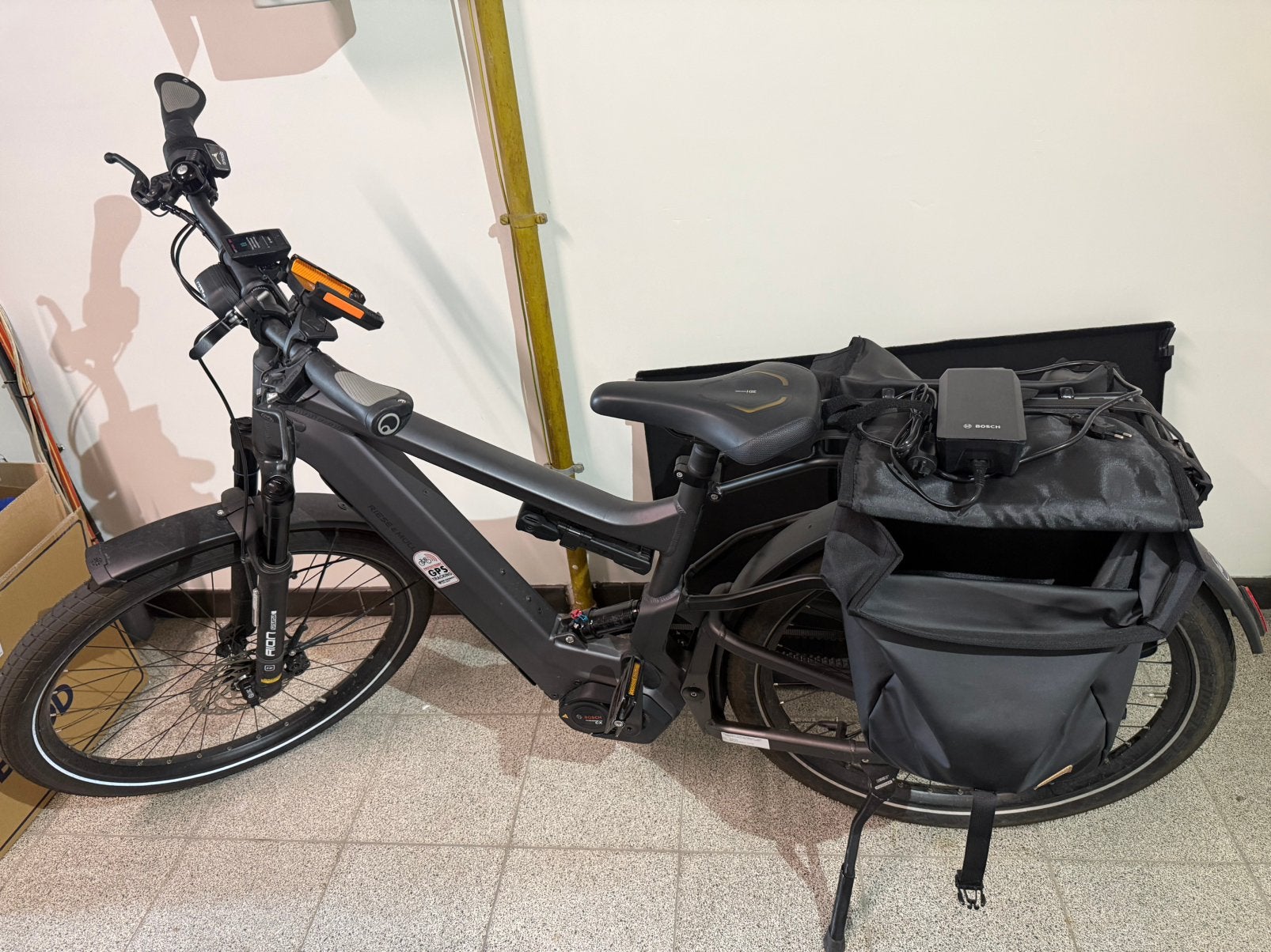 Rise & Müller elektrische fiets , zo goed als nieuw., Fietsen en Brommers, Ophalen, Zo goed als nieuw