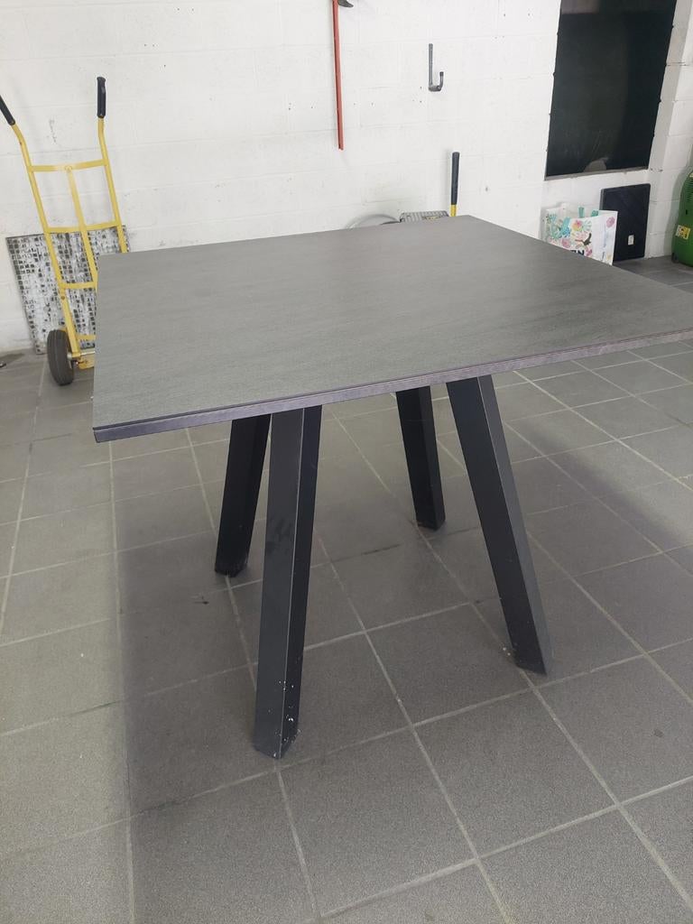 Tafel met keramische blad, Huis en Inrichting, Tafels | Eettafels, Ophalen