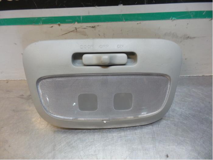Binnenverlichting voor van een Toyota Yaris Verso (Yaris Ver, Gebruikt, -, -, Ophalen of Verzenden