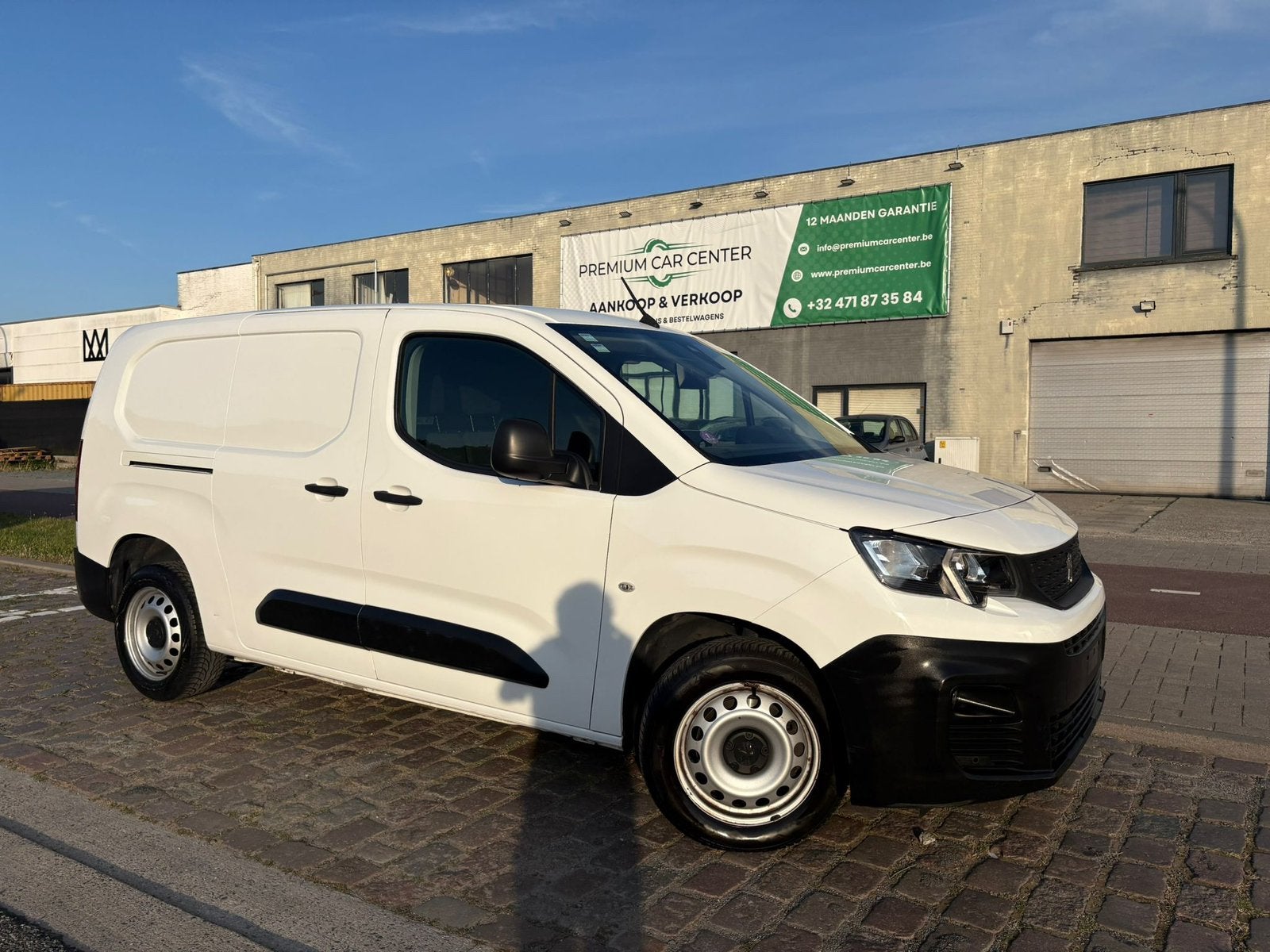 Peugeot Partner L2 | 12M Garantie | 86 Dkm | Benzine | 2019|, Auto's, Peugeot, Voorwielaandrijving, Testrit aan huis, Stof, 1199 cc