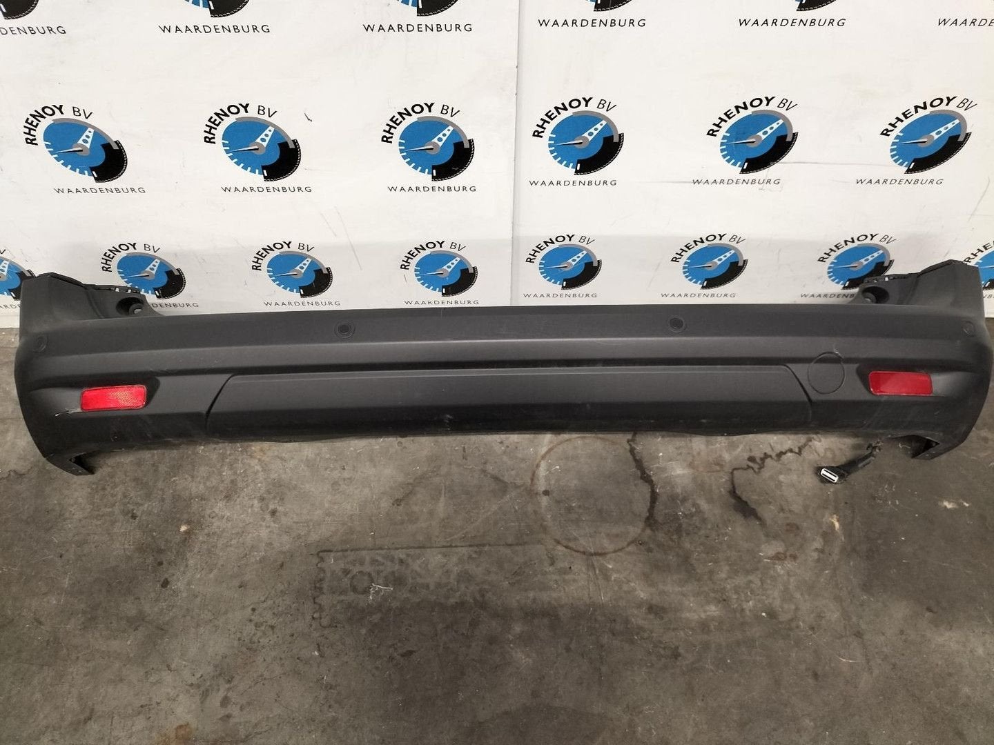 FORD TRANSIT COURIER BUMPER ACHTER 2024, Gebruikt, Ophalen of Verzenden, Stiba lid, Achter