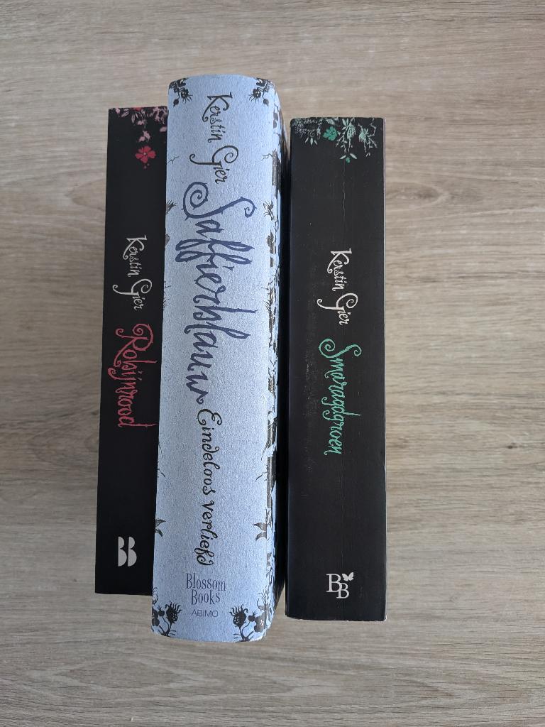 Robijnrood - Saffierblauw - Smaragdgroen, Boeken, Fantasy, Ophalen, Zo goed als nieuw, Kerstin Gier